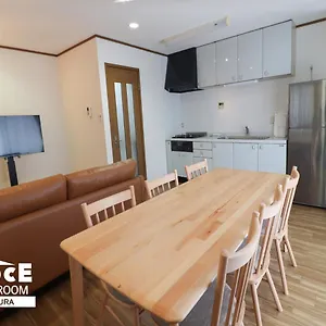  公寓 Gloce 鎌倉 若宮大路house お部屋から江ノ電ビューを独り占め 鎌倉駅から徒歩3分